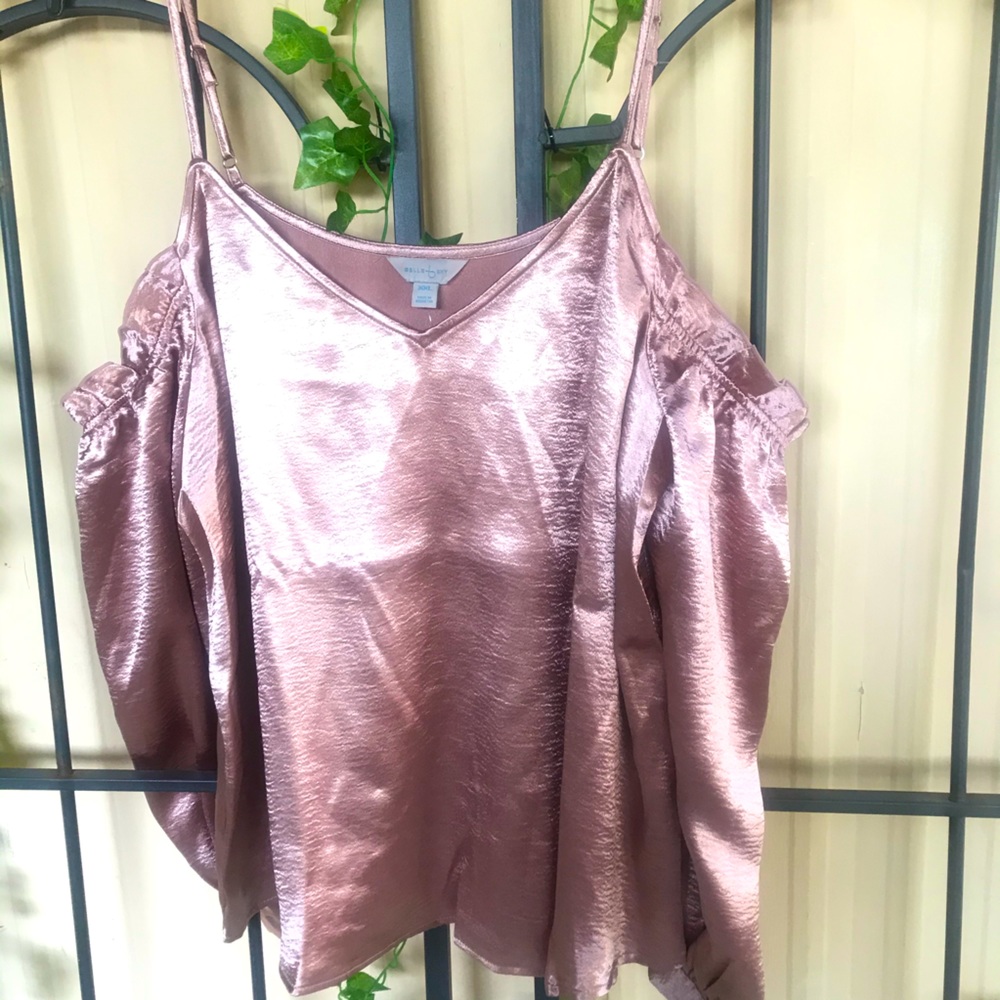 Belle Sky Blouse 1X Metallic Pink Cold Shoulder